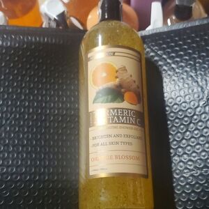 Turmeric Vitamin C Exfoliating Shower Gel - Orange Blossom